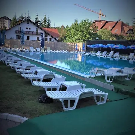 Apartman Zlatibor アパート *