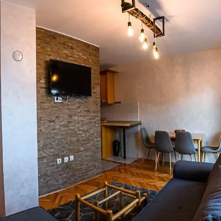 Apartman Zlatibor アパート ズラティボール